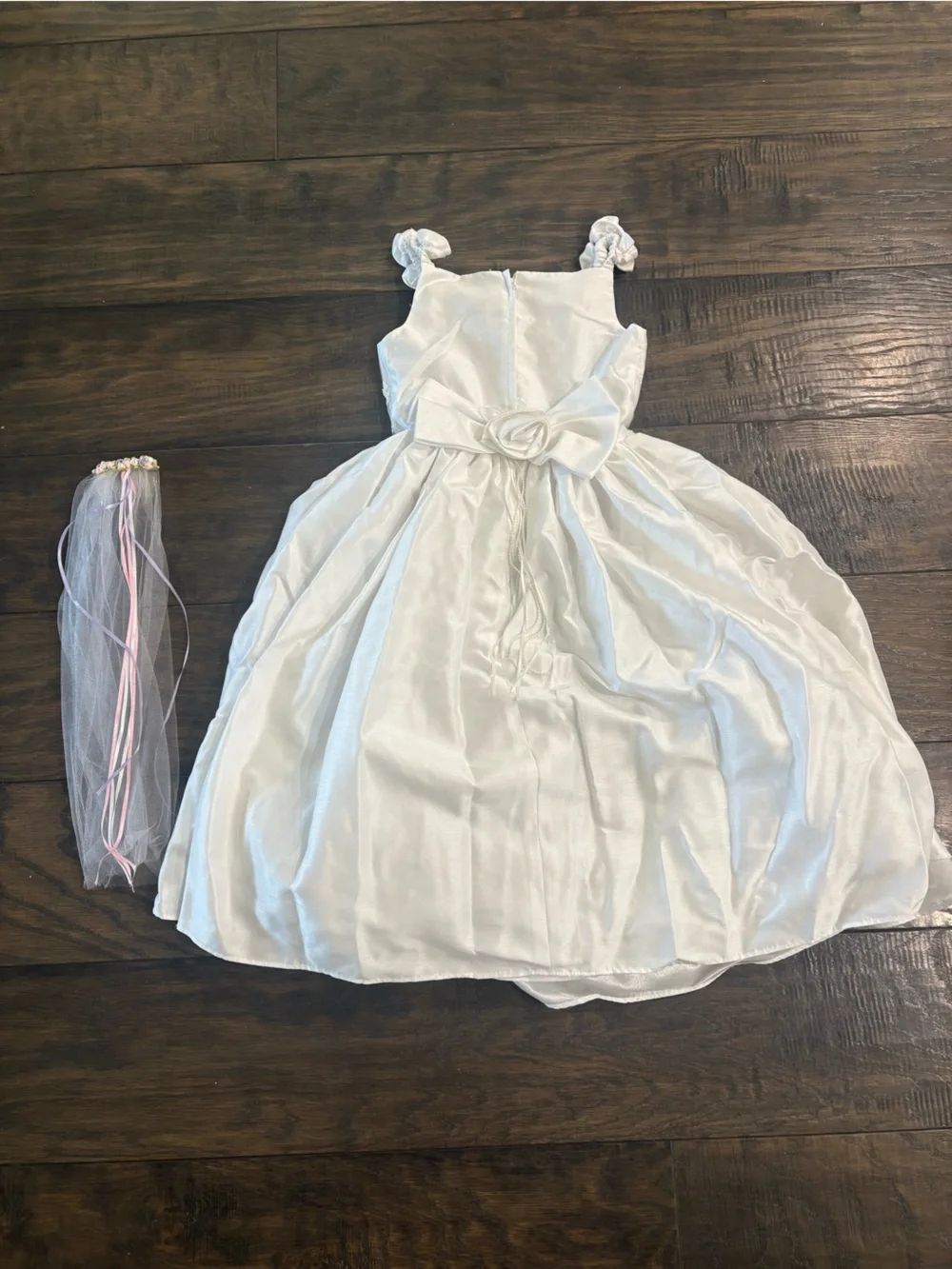 White Floral Bodice Tulle Flower Girl Dress